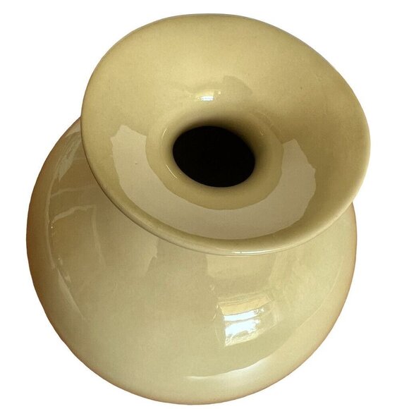 Vtg Studio Vase Ceramic Round 6 x 5 1/2 Cream Hand Made MCM - Picture 2 of 6